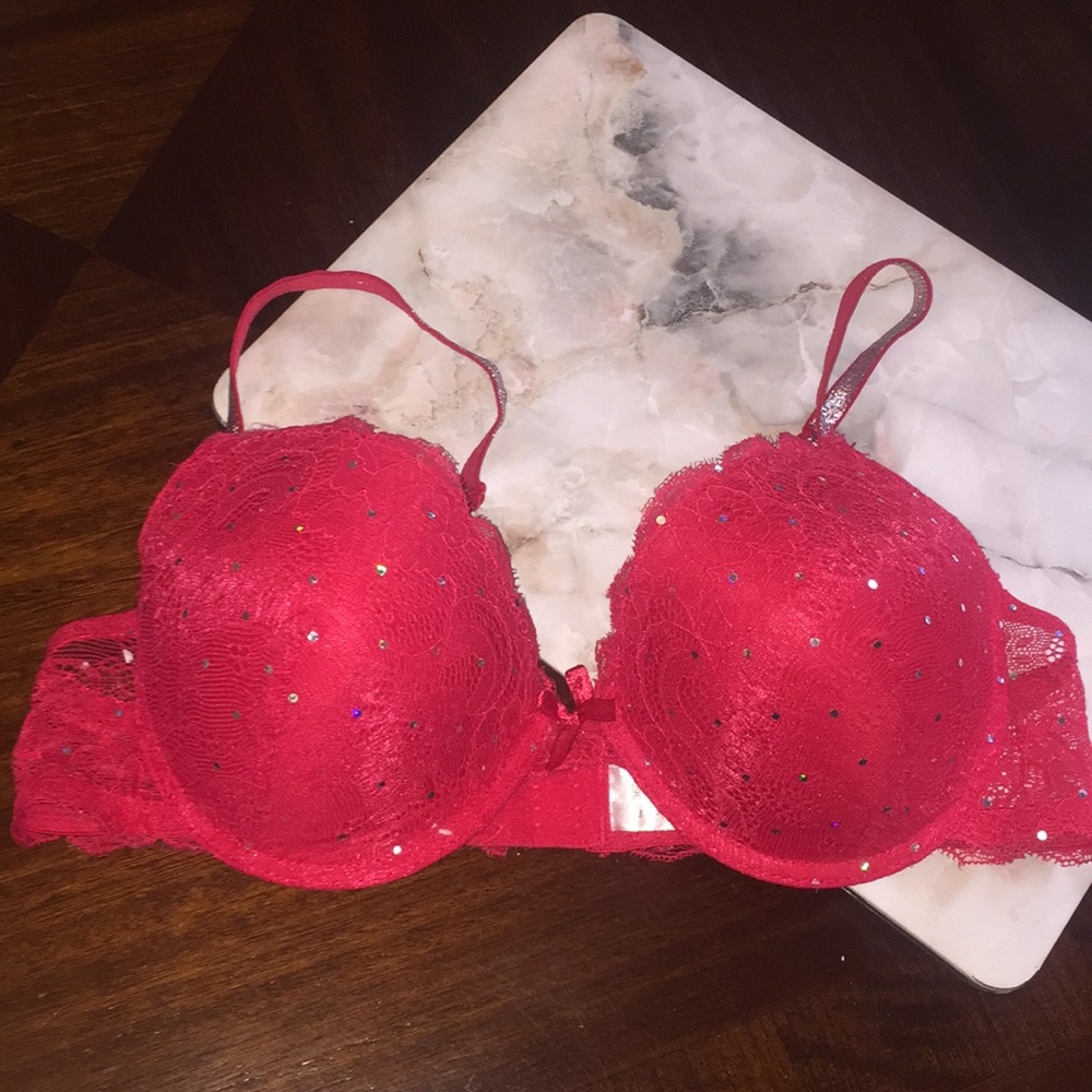 SEXY Sparkly Red Bra